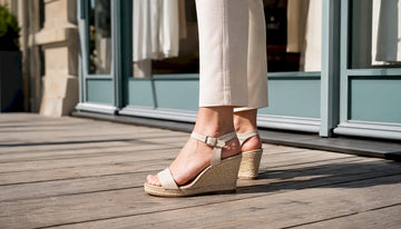 Ankle-length trousers hem and shoe detail