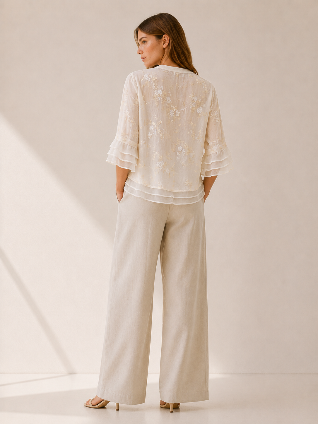 Amelie | Embroidered Floral Blouse with Lightweight Fabric | Relaxed Fit Top