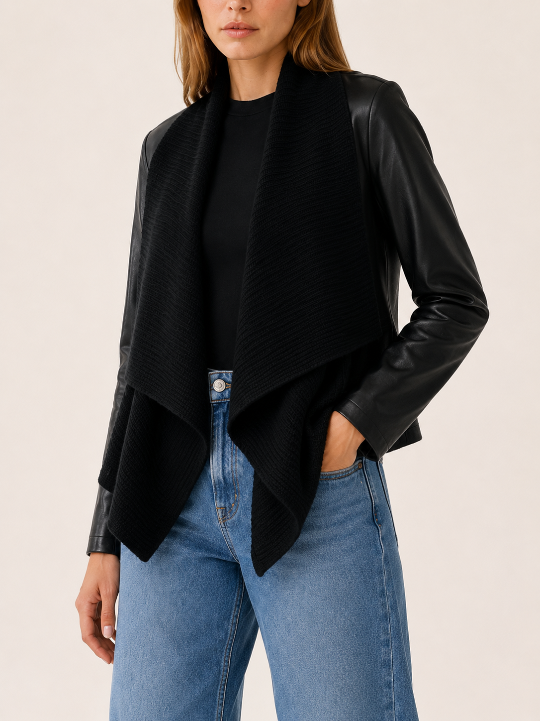 Aderissa | Cropped Jacket with Wide Collar and Zip Front