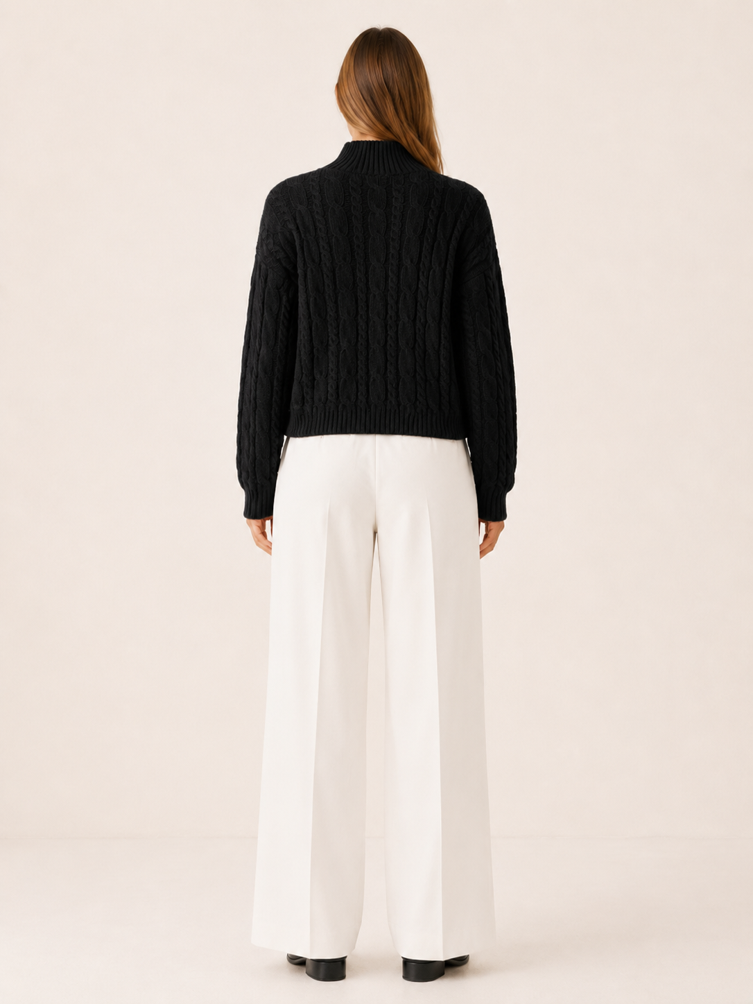 Araminta | Jumper with Keyhole Neckline and Clasp Detail