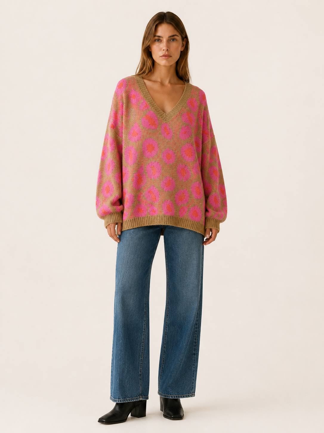 Auvressa | V Neck Sweater with Leopard Print and Oversized Fit