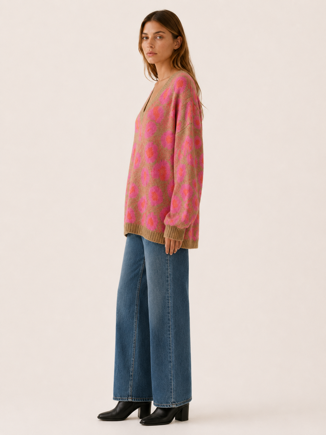 Auvressa | V Neck Sweater with Leopard Print and Oversized Fit