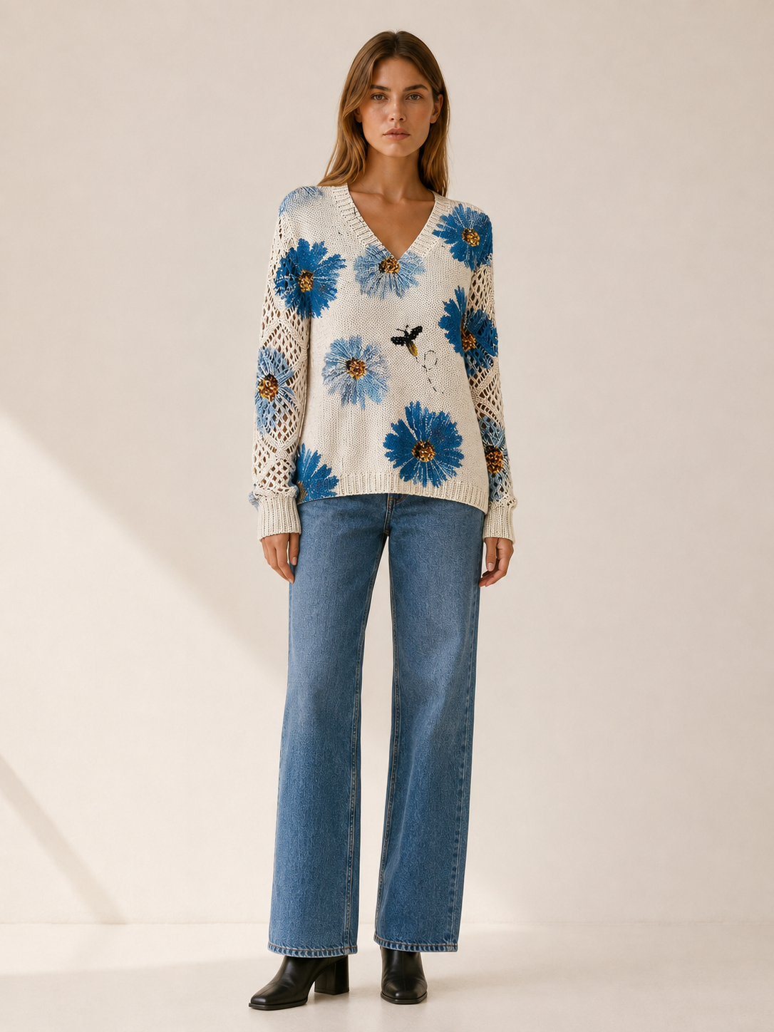 Averisse | Women's Floral V Neck Jumper