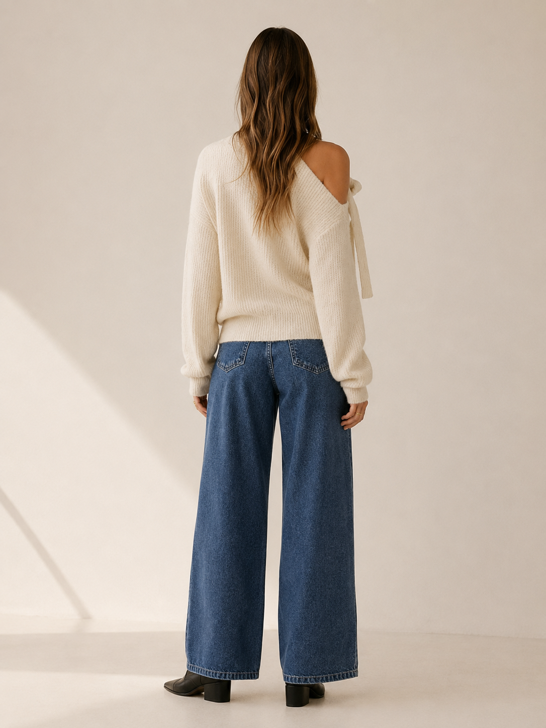 Calliane | One-Shoulder Jumper with Bow Detail