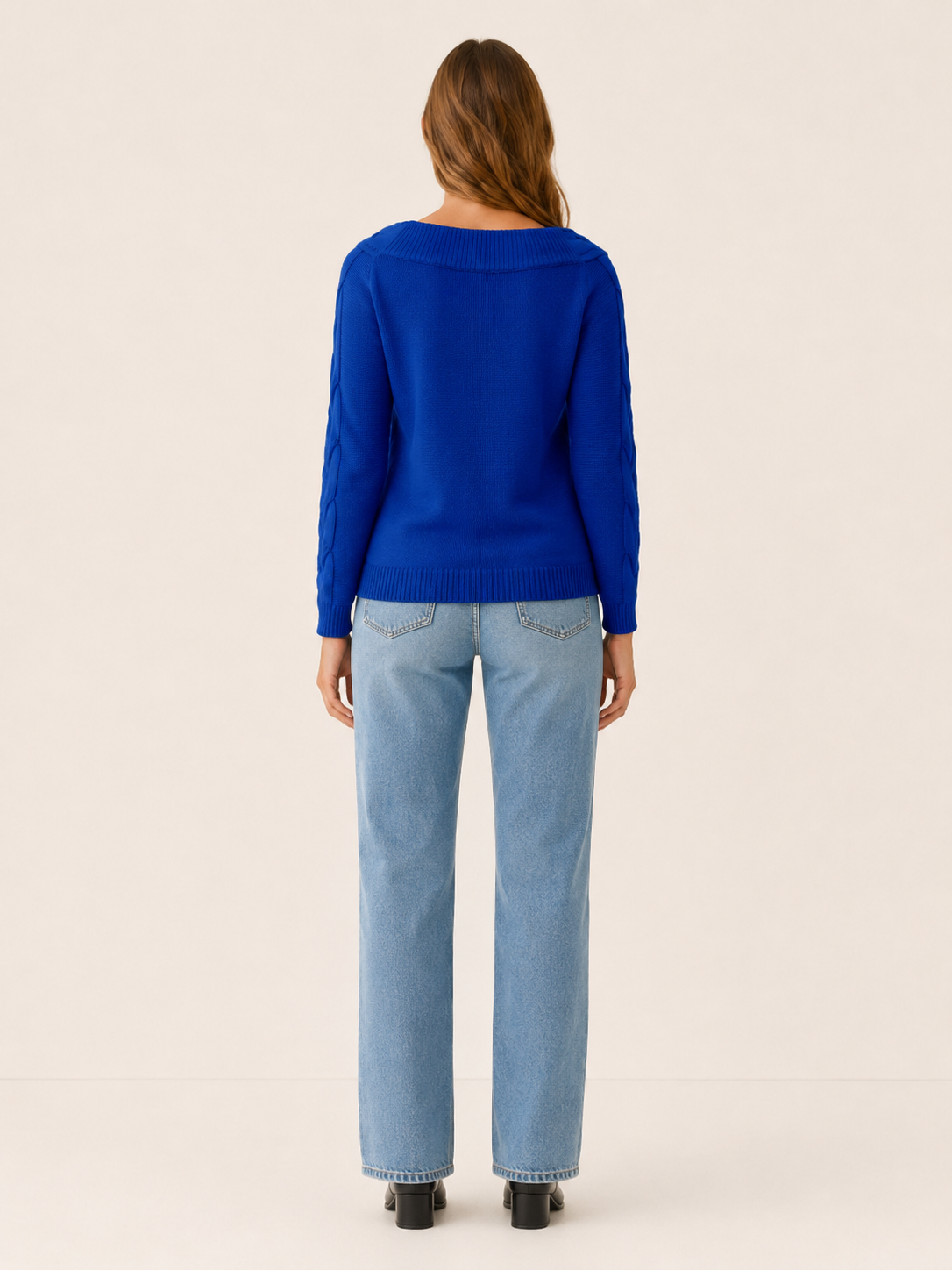 Cevriana | Crew Neck Jumper with Textured Pattern