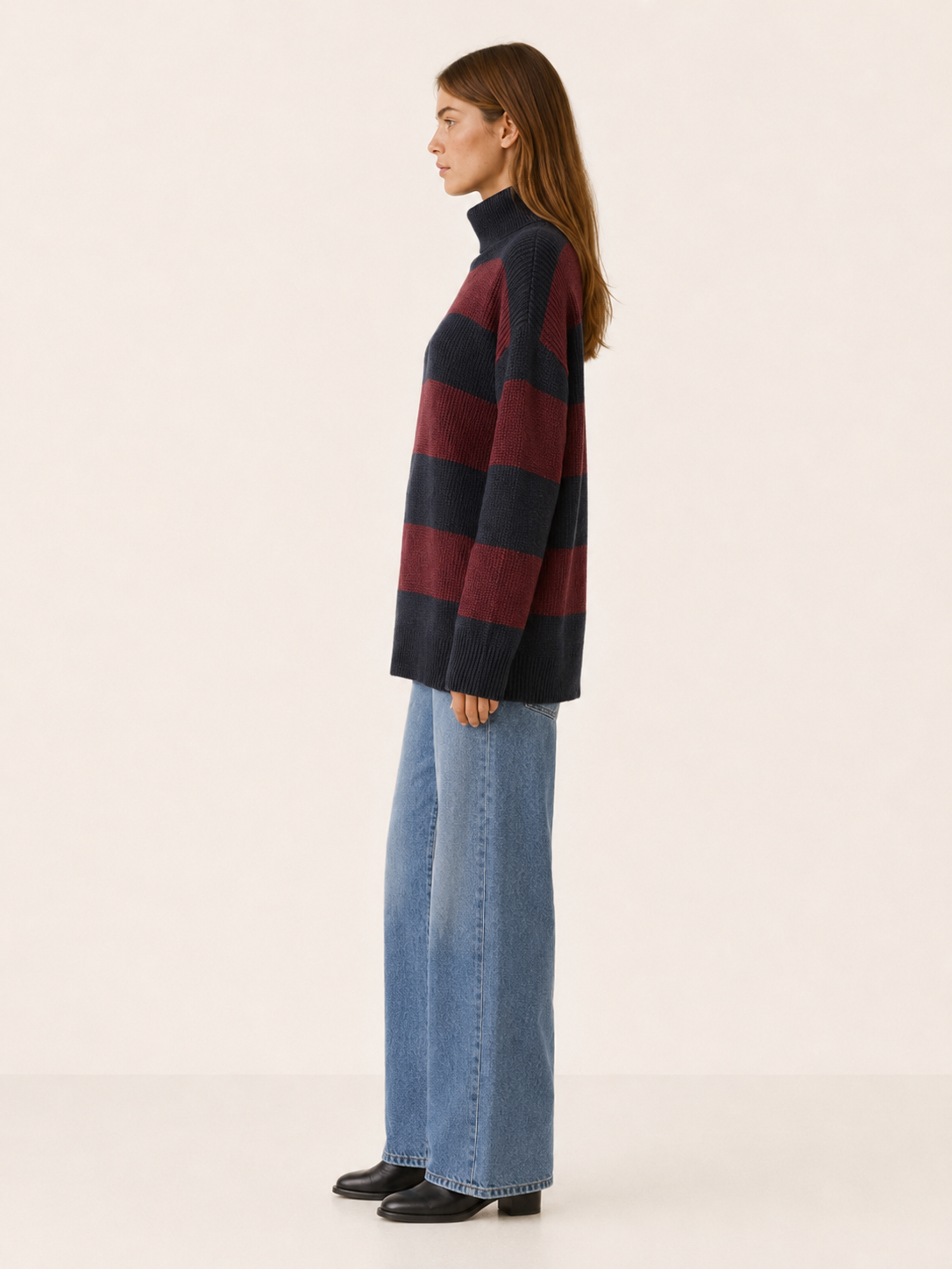 Dovessa | High Neck Sweater with Striped Design