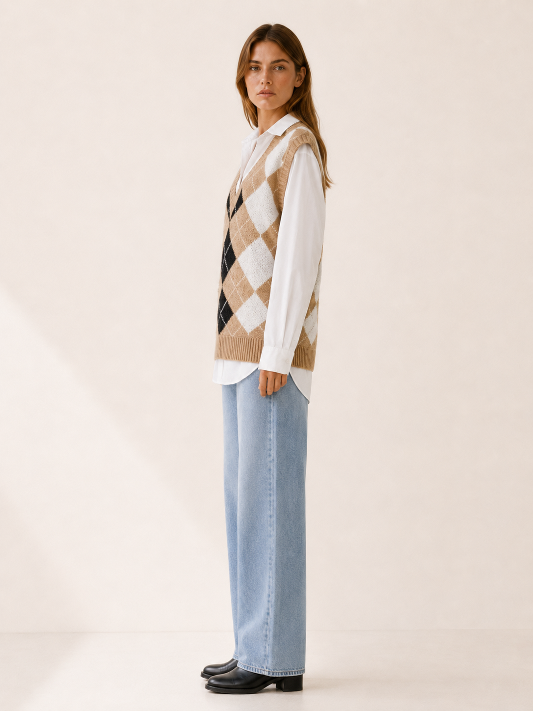 Esmalyn | Sleeveless Jumper with Argyle Pattern and V-Neck