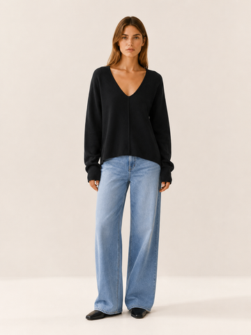 Eulalie | V-Neck Jumper with Centre Seam and Relaxed Fit