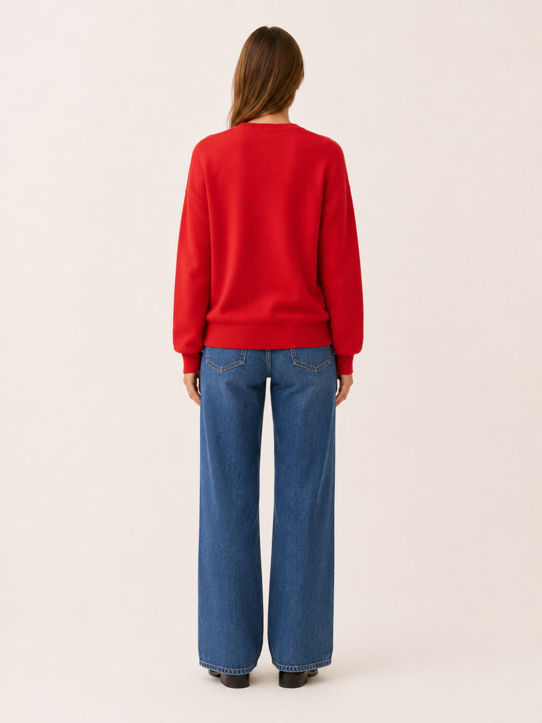 Evadina | Round Neck Jumper with Heart Detail