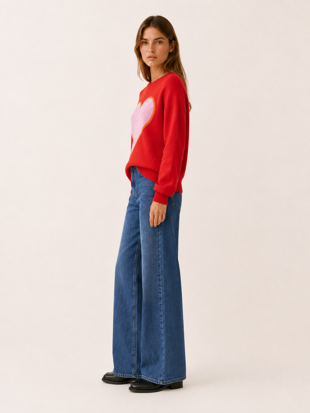 Evadina | Round Neck Jumper with Heart Detail