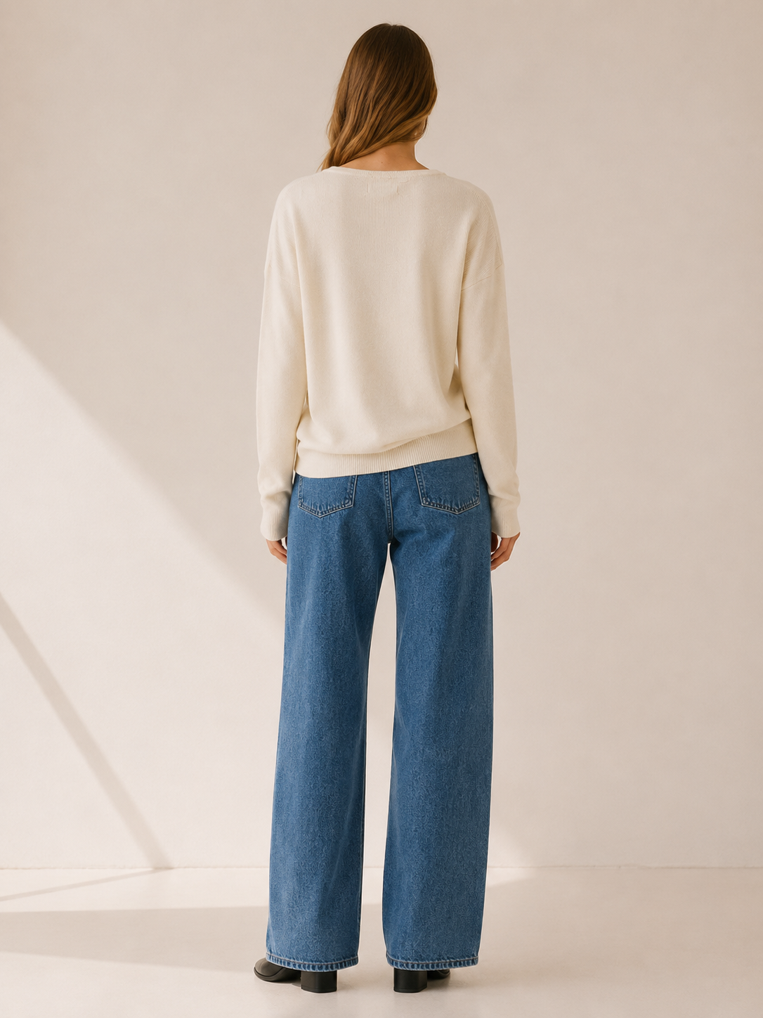 Felorine | Knit Sweater with Round Neck and Oversized Fit