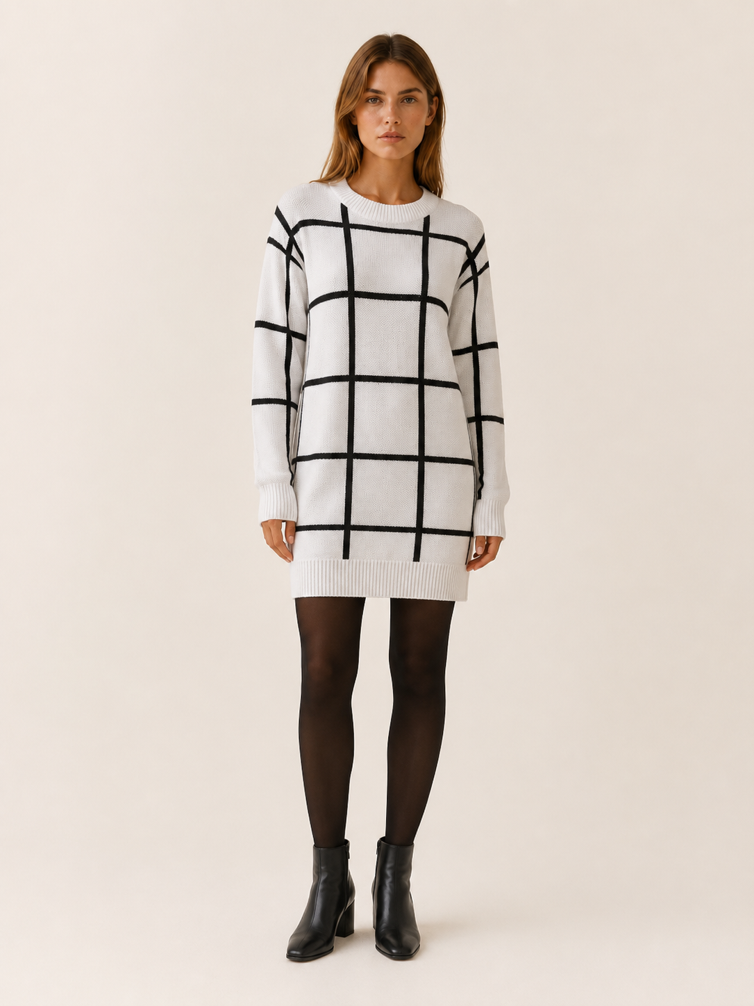 Florence | Jumper Dress with Plaid Pattern and Mini Fit