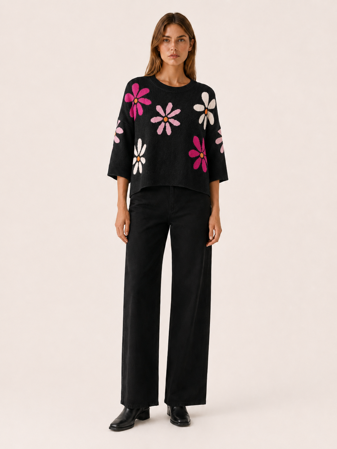 Ianthe | Cropped Jumper with Floral Pattern and Round Neck