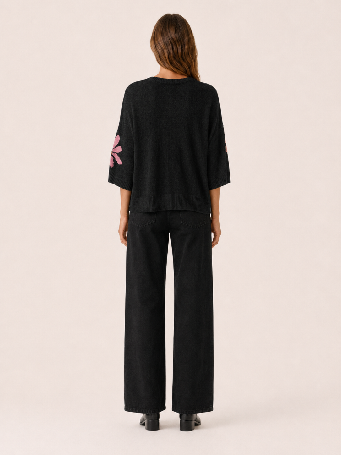 Ianthe | Cropped Jumper with Floral Pattern and Round Neck