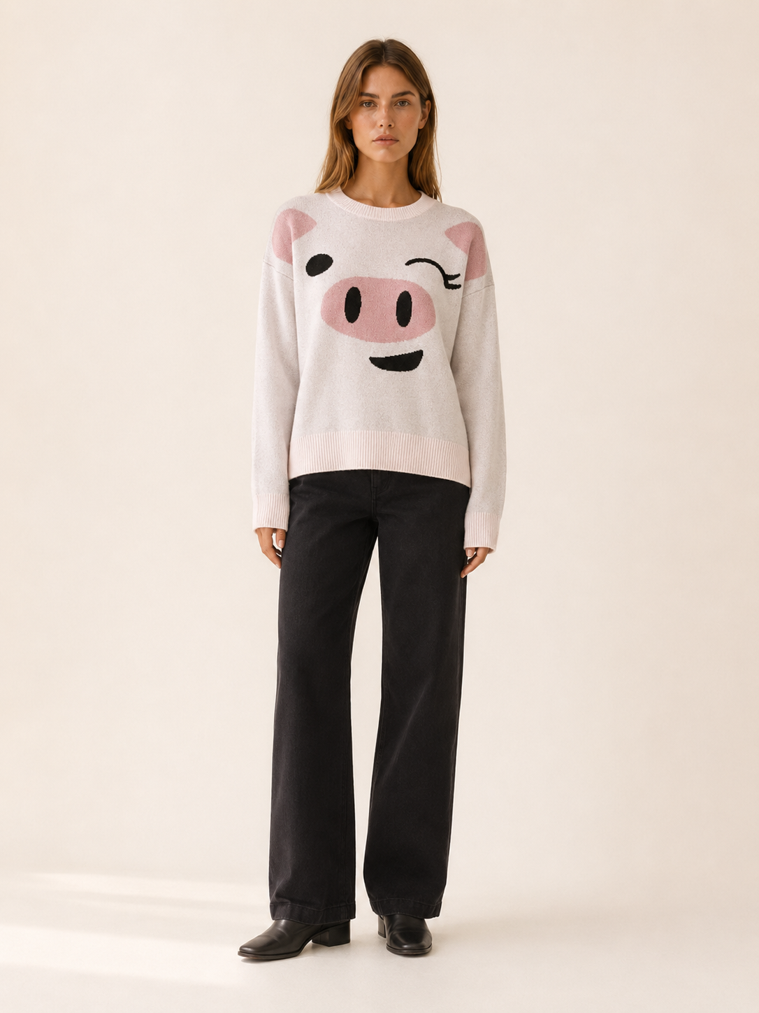 Kalyndra | Crew Neck Sweater with Pig Motif