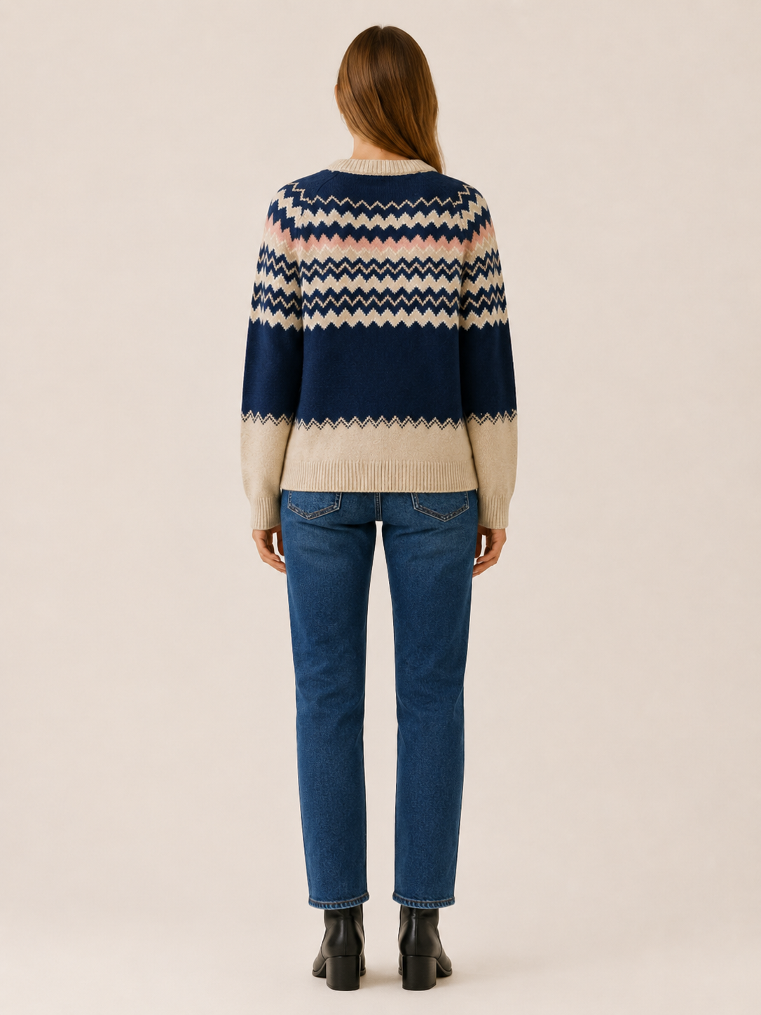 Lethoria | Crew Neck Sweater with Geometric Pattern