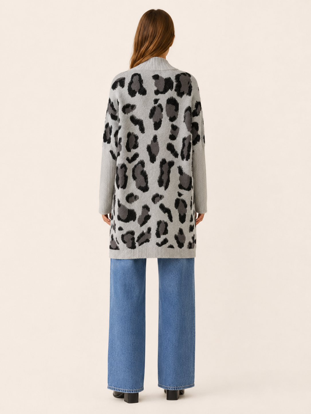 Lisette | Long Cardigan with Leopard Print and Open Front