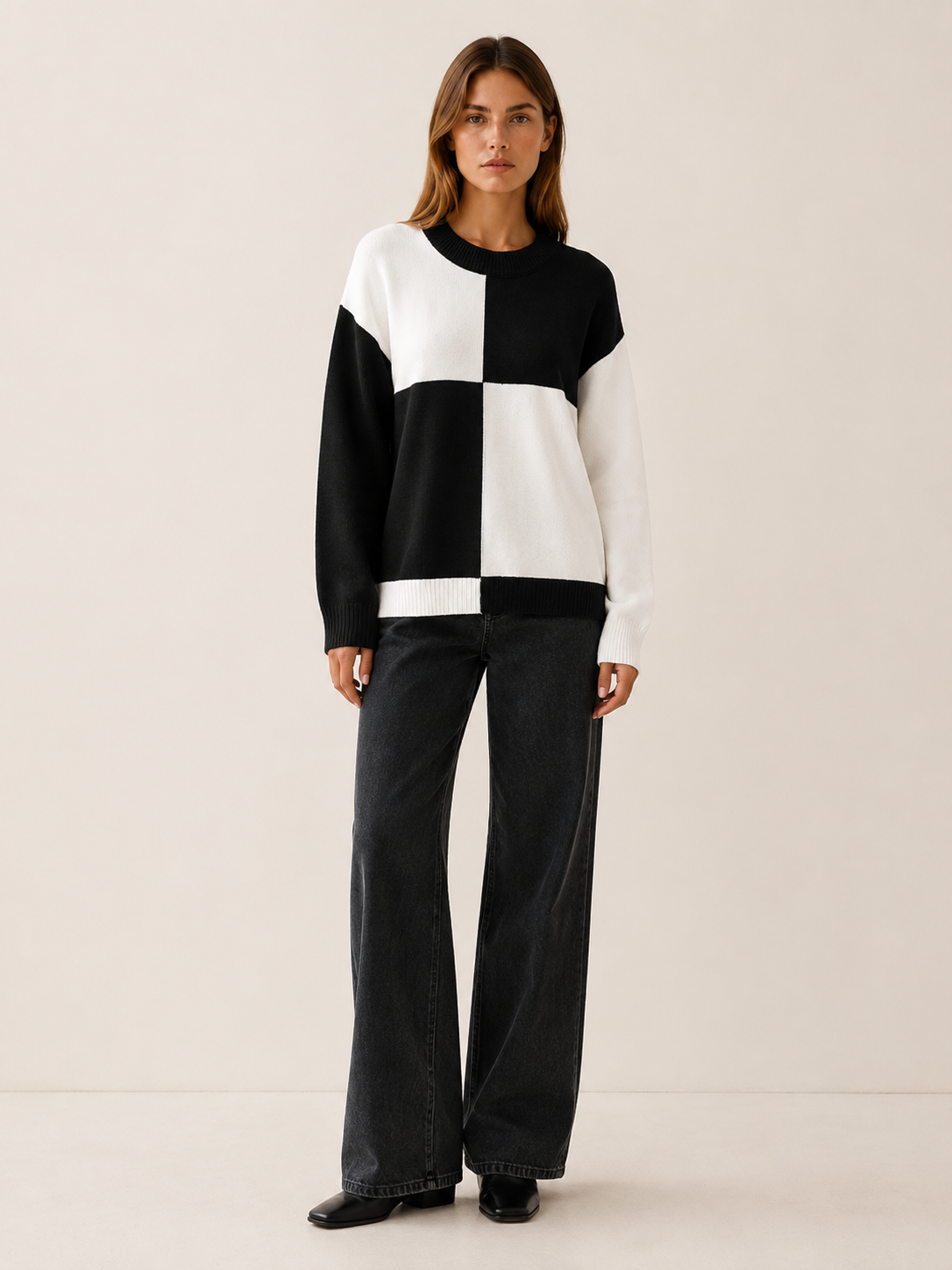 Niamh | Jumper with Colour-Block Design and Drop Shoulders