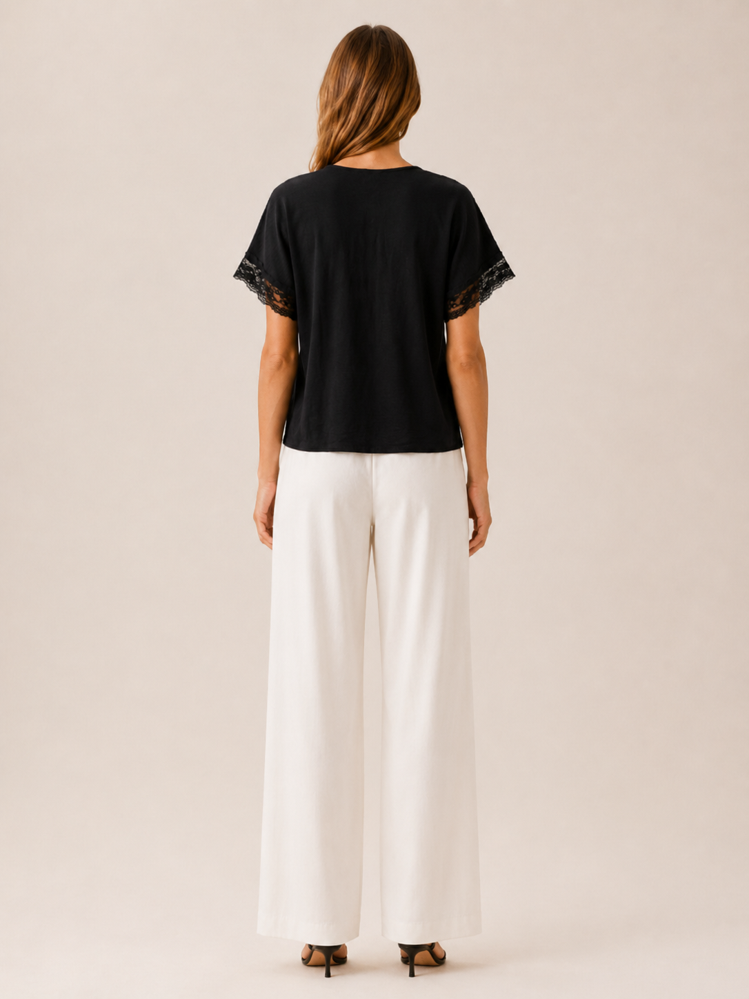 Nivellea | Lace Trim Top with V Neck Short Sleeves