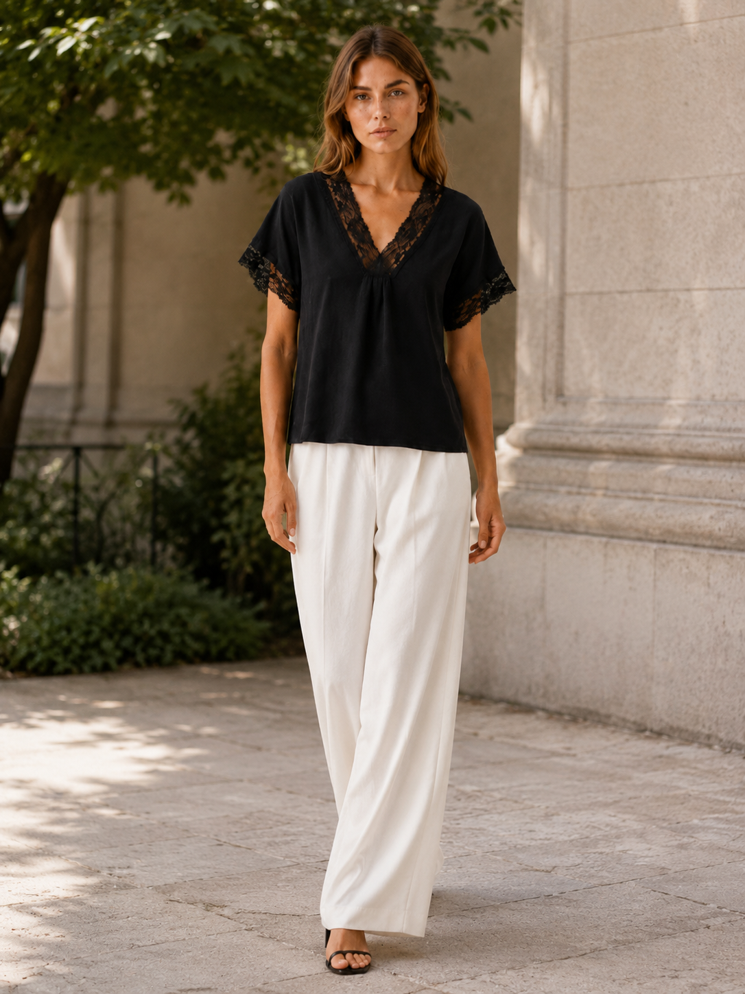 Nivellea | Lace Trim Top with V Neck Short Sleeves