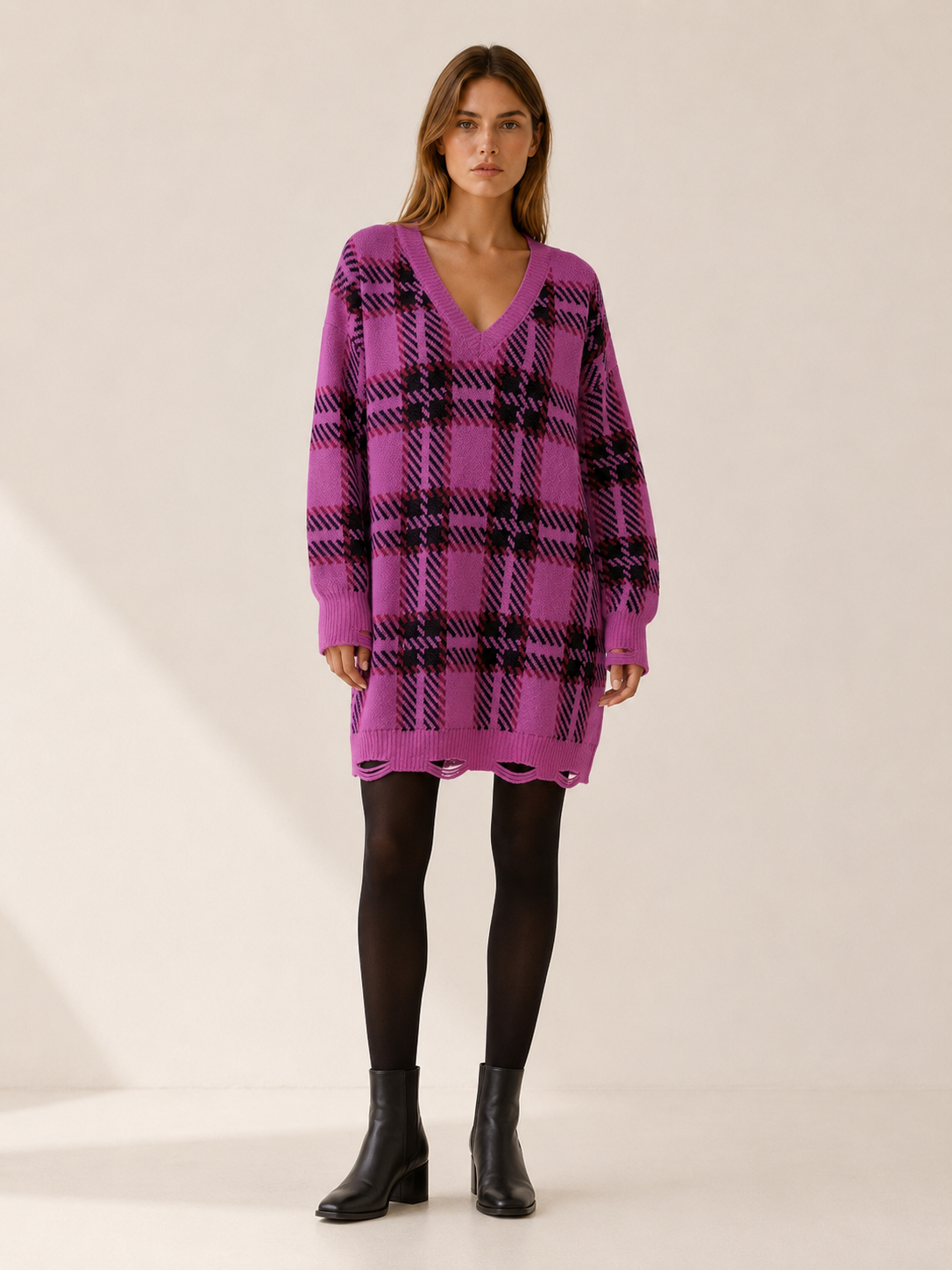 Oryssia | Jumper Dress with Check Pattern and Distressed Hem