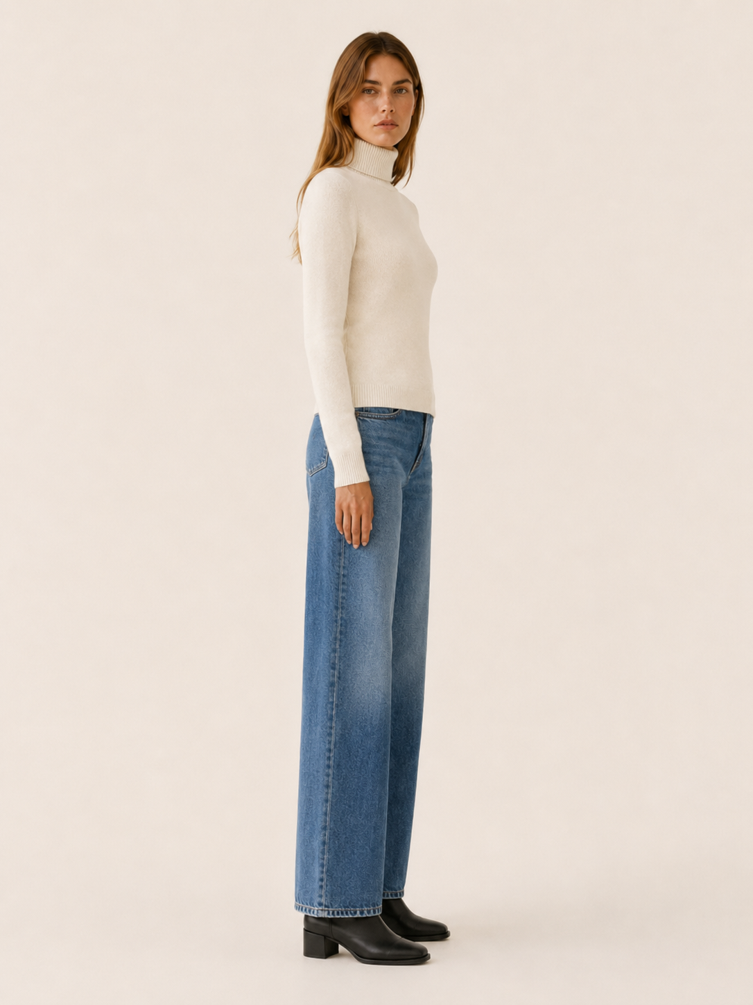 Ovelisse | High Neck Sweater with Long Sleeves