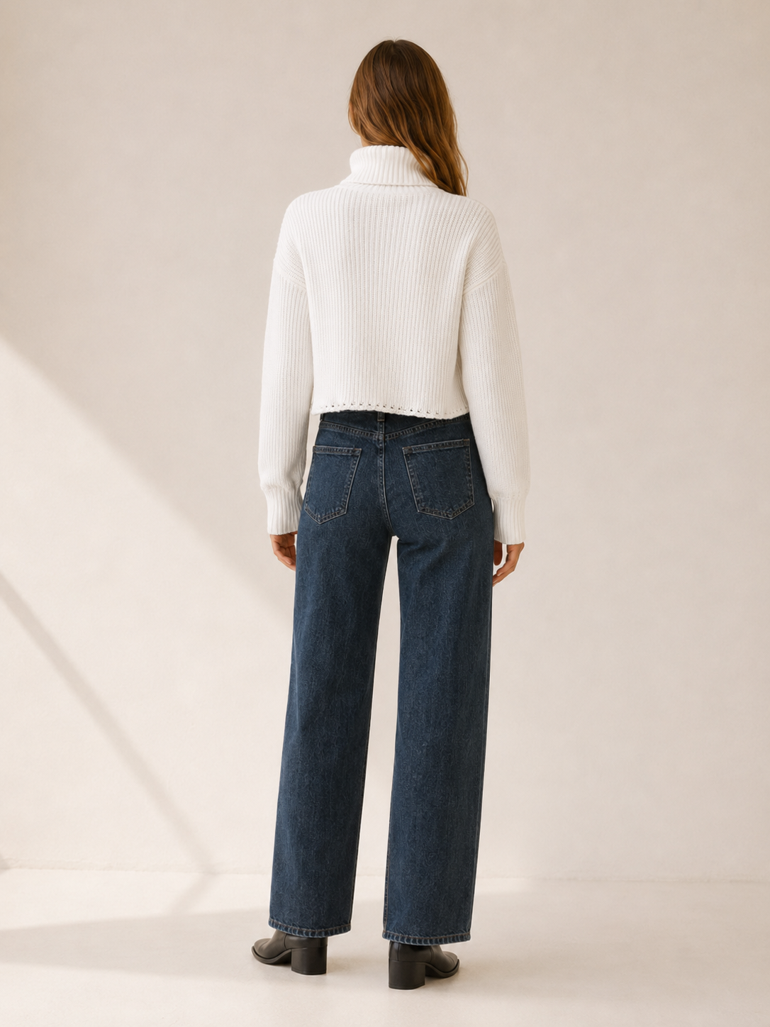 Rhosara | Cropped Jumper with Roll Neck and Dropped Shoulders