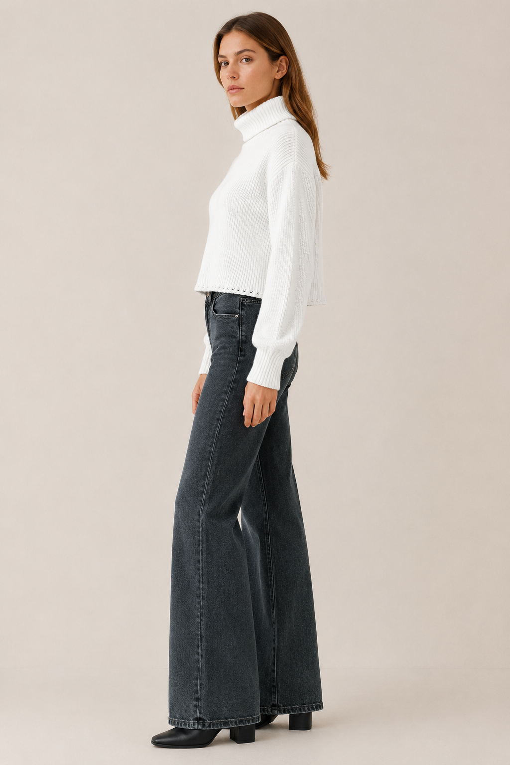 Rhosara | Cropped Jumper with Roll Neck and Dropped Shoulders