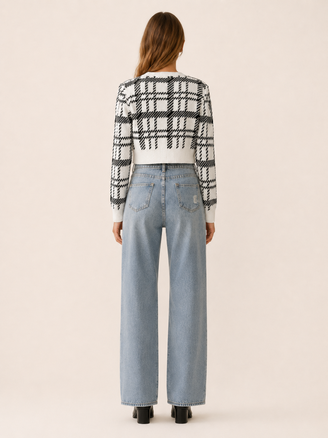 Rovixa | Cropped Cardigan with V Neck Plaid Design