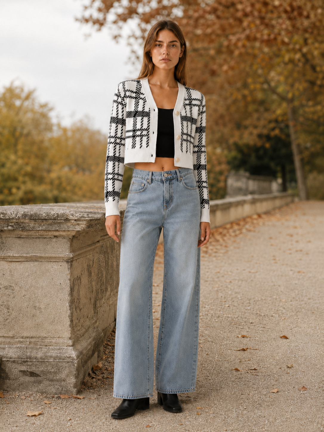 Rovixa | Cropped Cardigan with V Neck Plaid Design