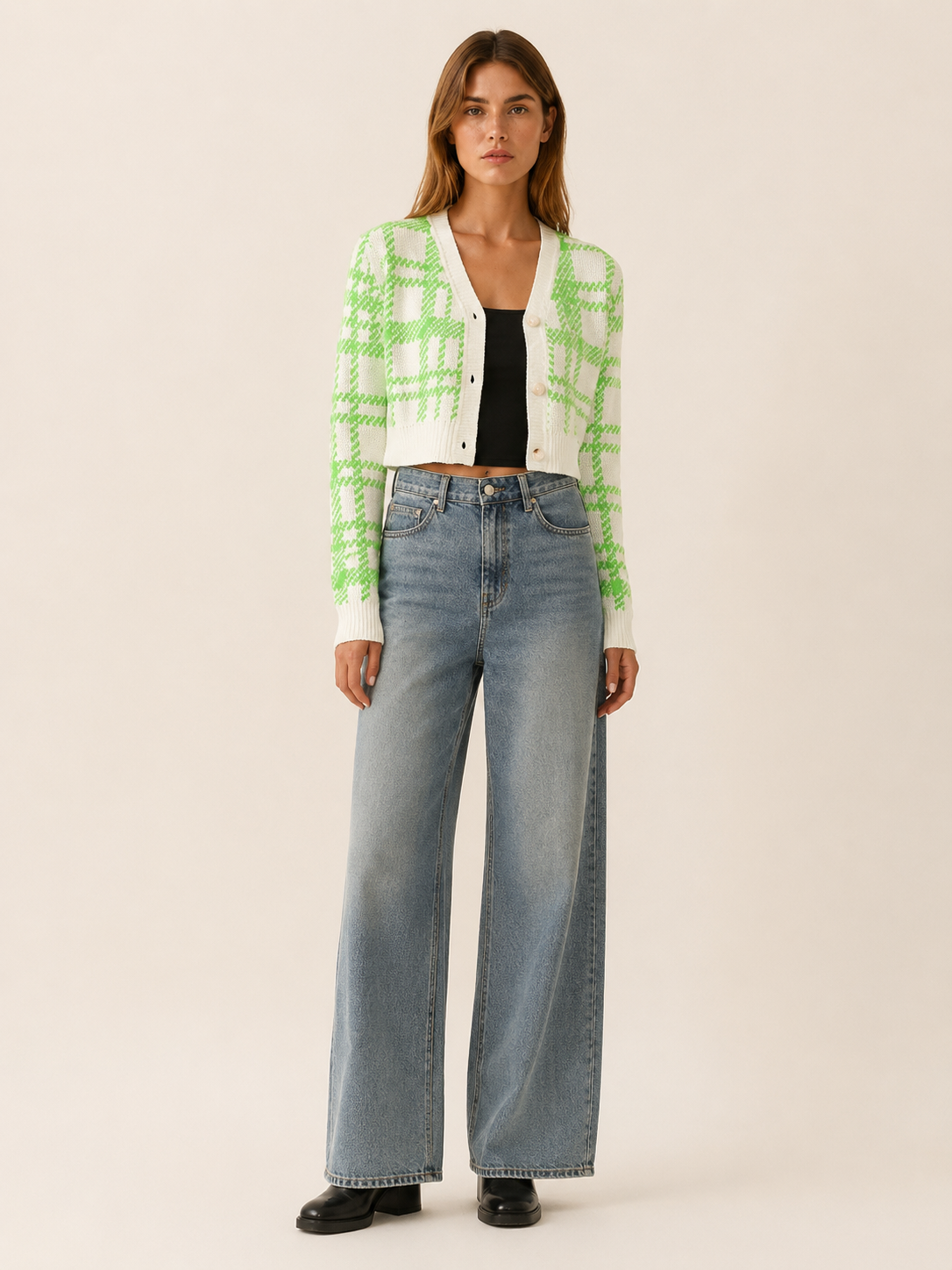 Rovixa | Cropped Cardigan with V Neck Plaid Design