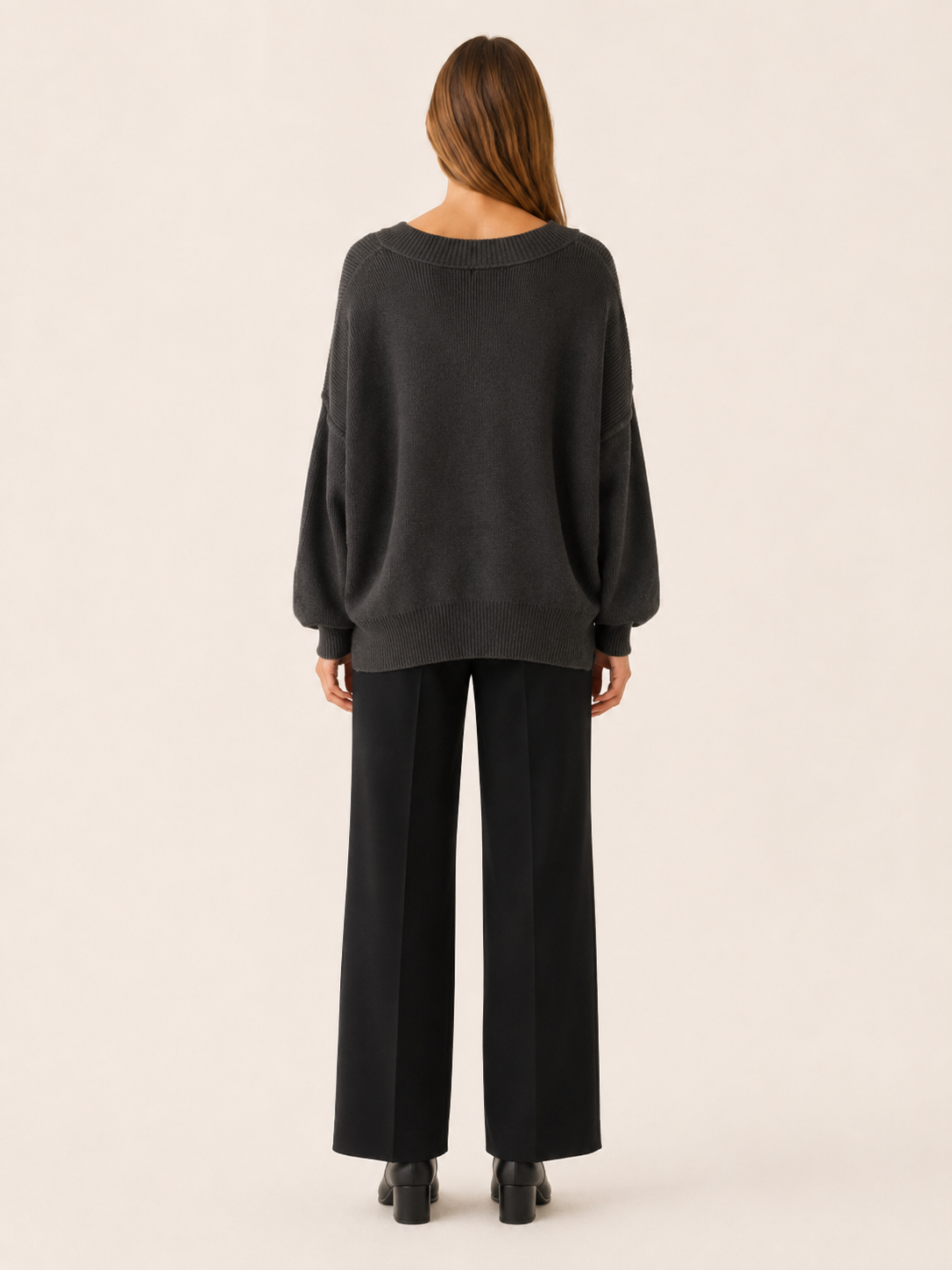 Rowena | V-Neck Jumper with Oversized Fit and Balloon Sleeves