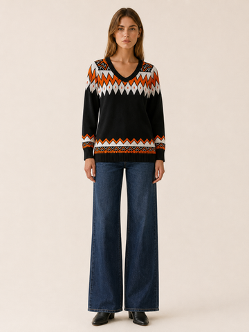 Sabriel | V-Neck Jumper with Geometric Pattern