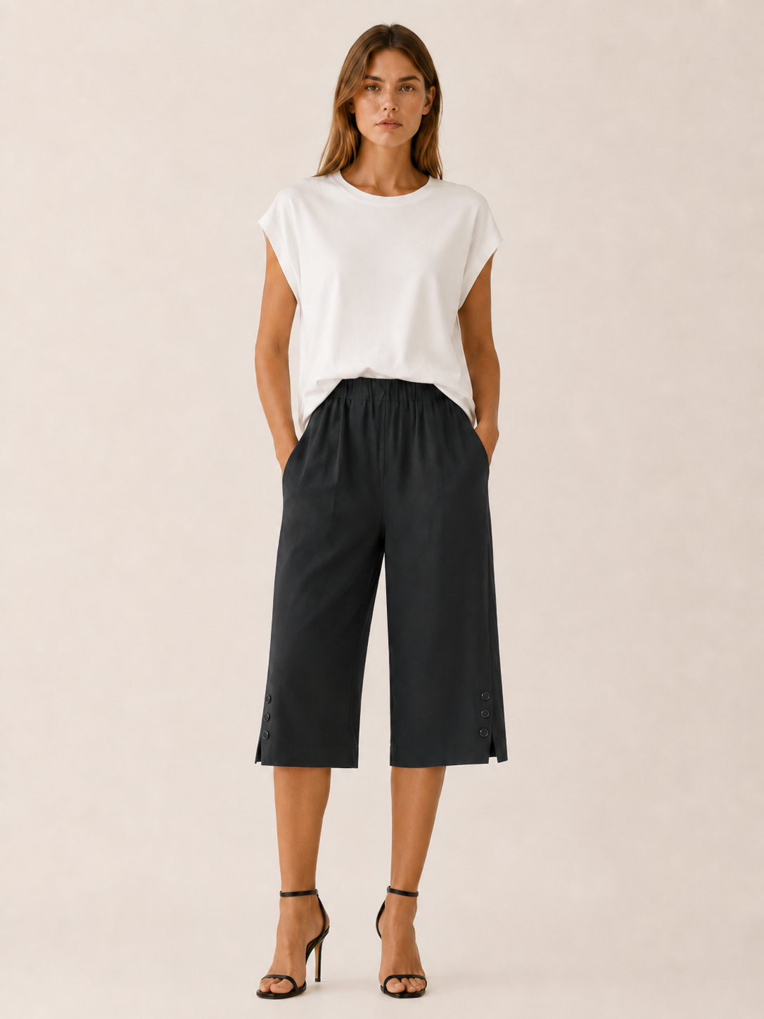 Tavienne | Cotton Blend Cropped Trousers with Elastic Waist Button Hem