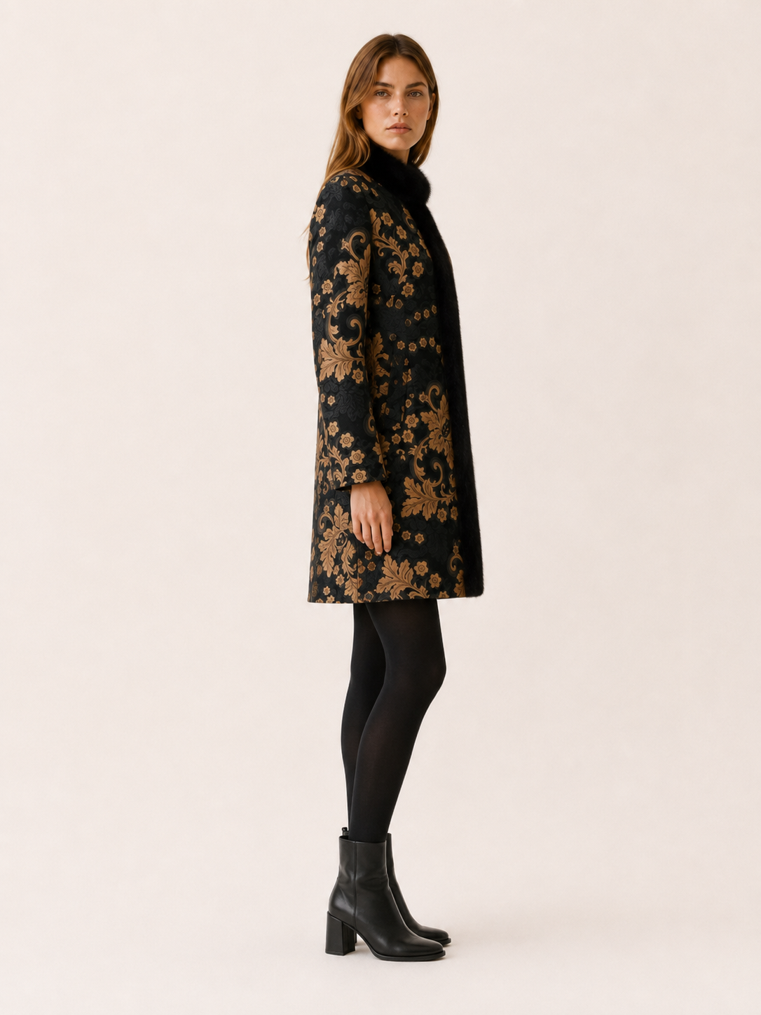Tegwen | Women’s Patterned Coat with High Collar and Contrast Trim