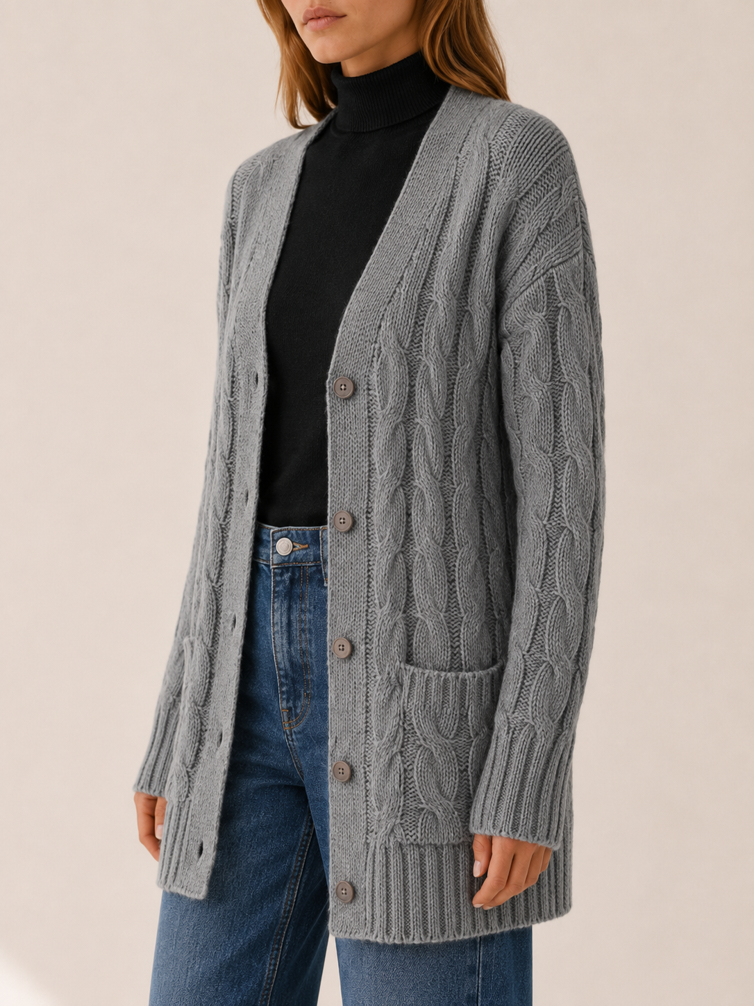 Vaerlyn | Button Down Cardigan with Cable Detail Pockets