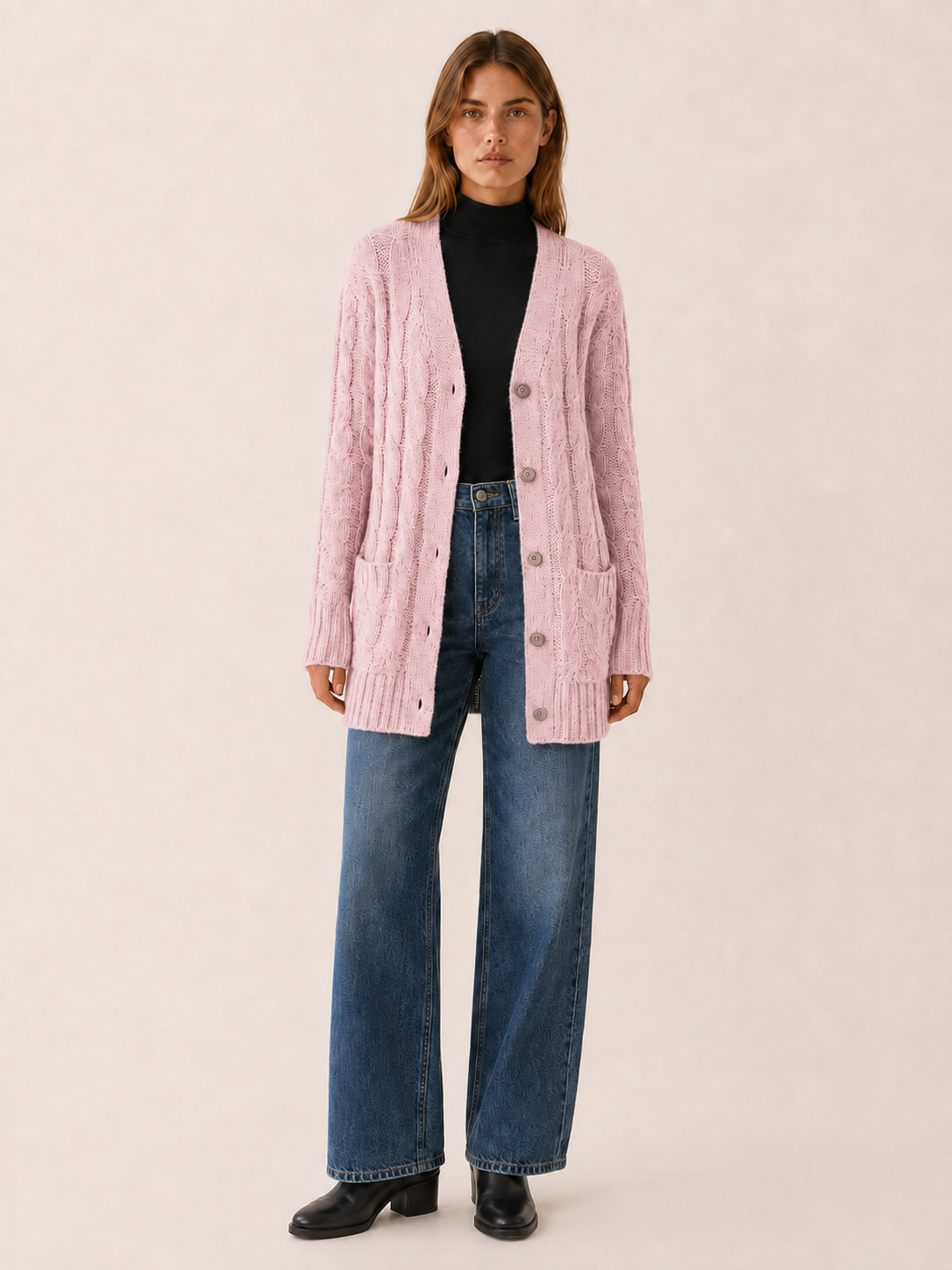 Vaerlyn | Button Down Cardigan with Cable Detail Pockets