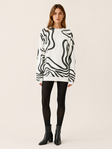 Vandrelle | Oversized Jumper with Wave Pattern