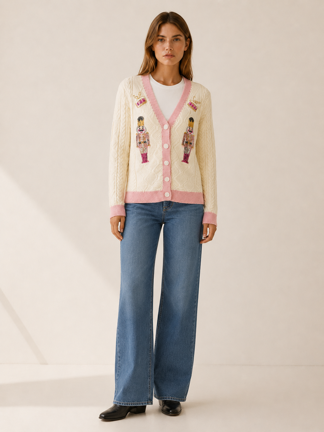 Velnoria | Sweater Vest with V-Neck and Raised Braid Detail