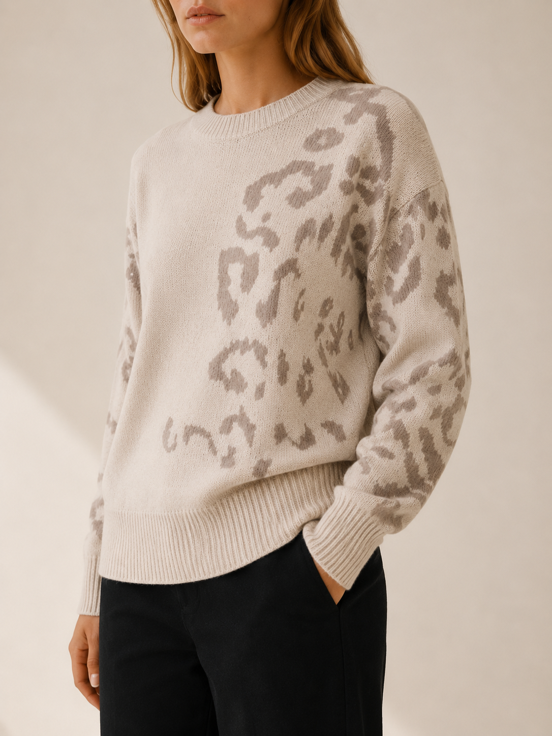 Veloria | Leopard Print Jumper with Crew Neck