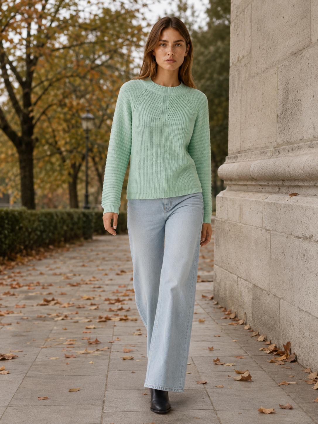 Vensara | Crew Neck Jumper with Ribbed Sleeves