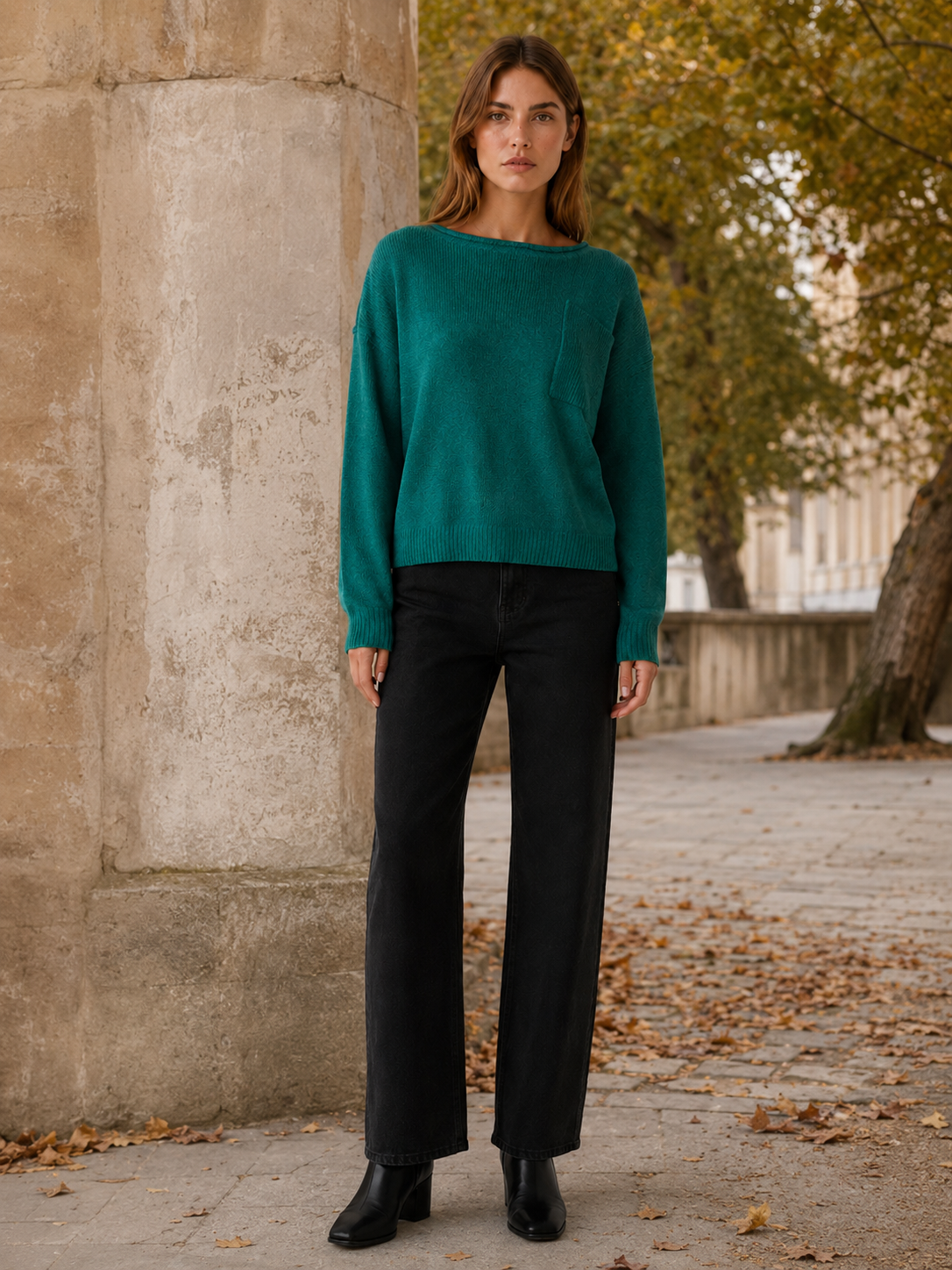 Vexoria | Knit Sweater with Boat Neck and Exposed Seams