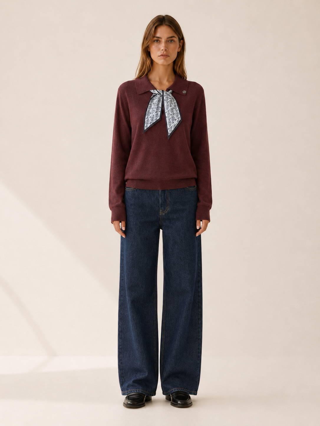 Viorica | Jumper with Scarf Tie and Pointed Collar