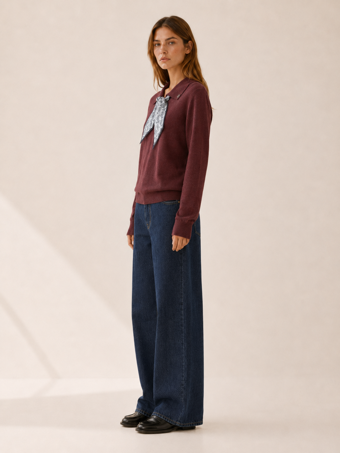 Viorica | Jumper with Scarf Tie and Pointed Collar