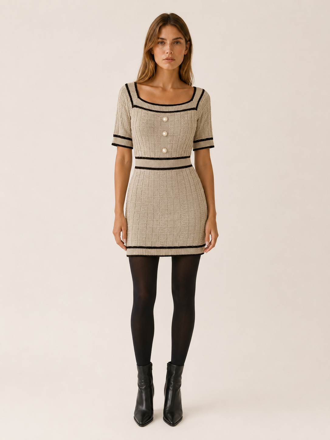 Virelia | Sweater Dress with Square Neck and Button Detail