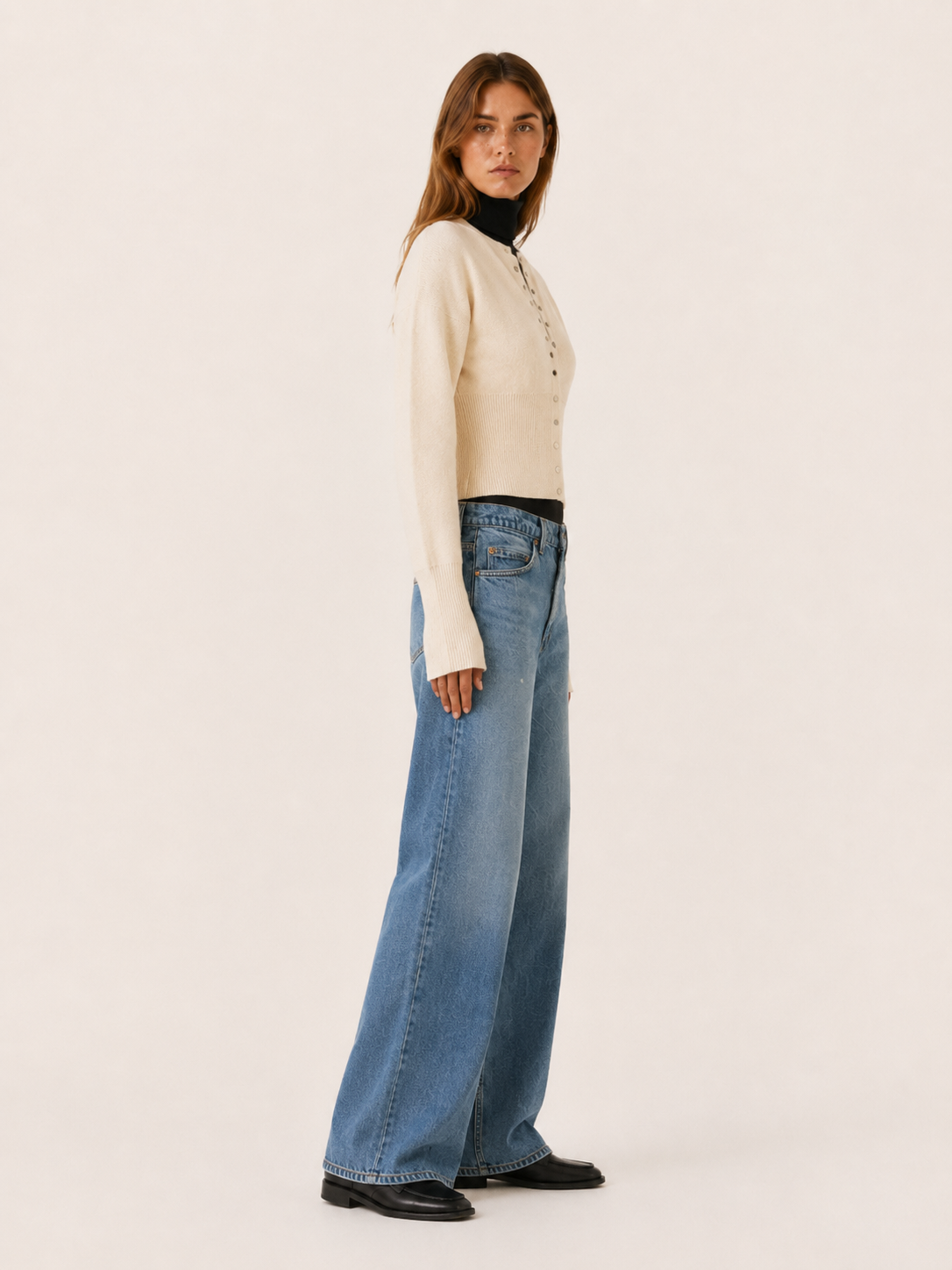 Virelora | Cropped Cardigan with Button Front Ribbed Waist