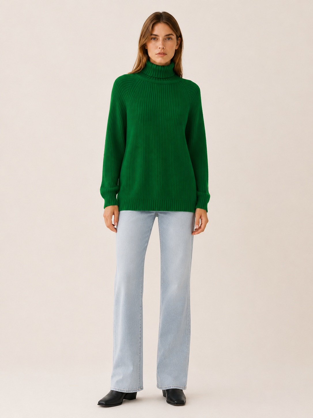 Virethia | Roll Neck Jumper with Relaxed Fit and Raglan Sleeves