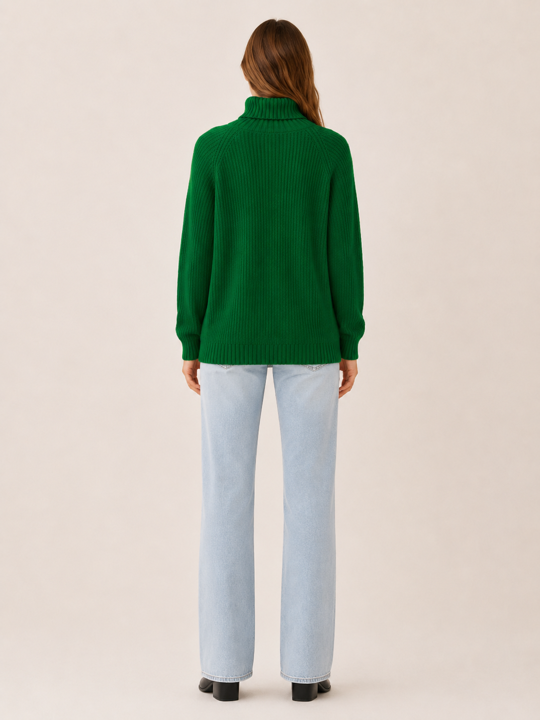 Virethia | Roll Neck Jumper with Relaxed Fit and Raglan Sleeves