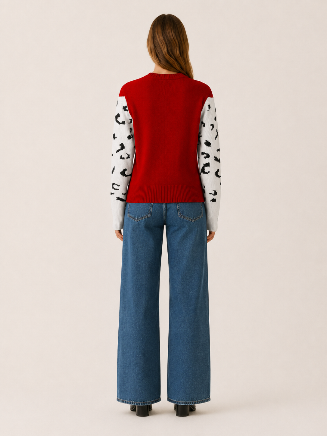 Yseloria | Knit Sweater with Leopard Motif and Round Neck