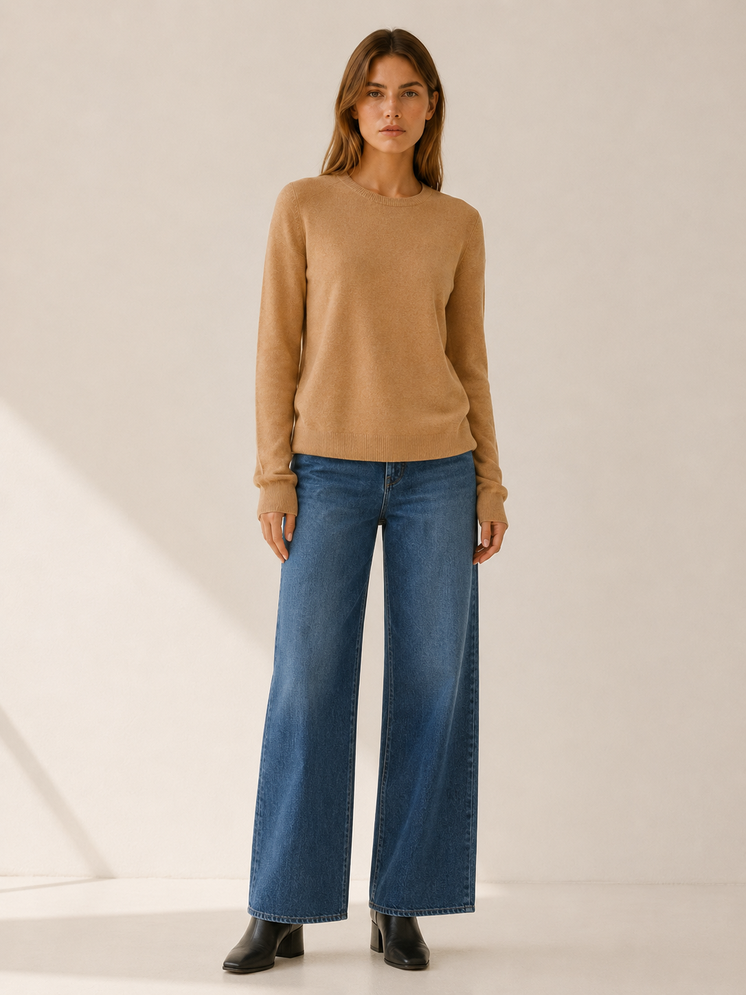 Zemoria | Knit Sweater with Round Neck and Oversized Fit